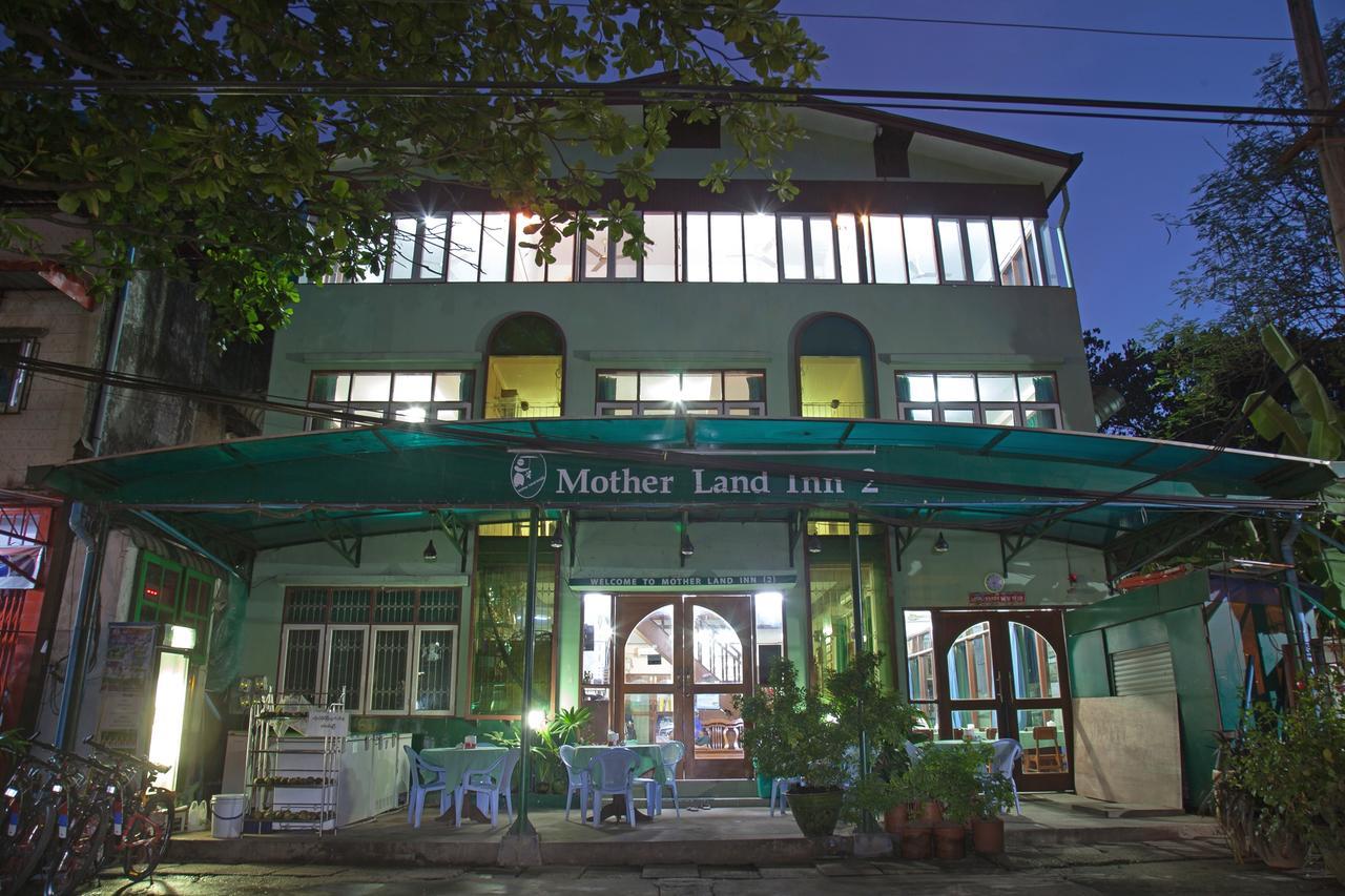Mother Land Inn 2 Rangun Kültér fotó